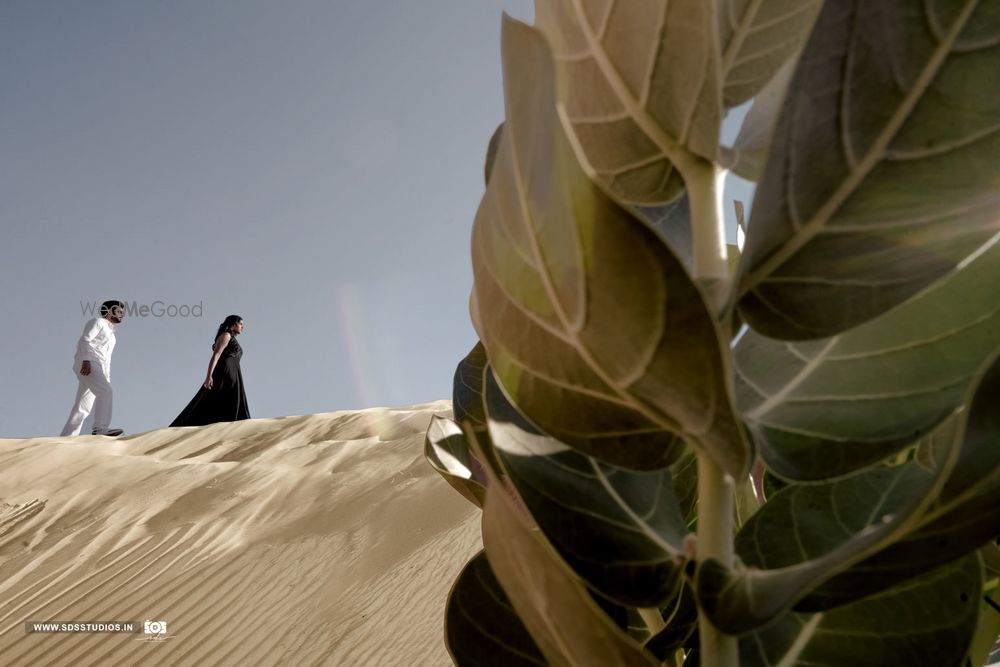 Photo From A perfect unison! Anju & Siva's Pre Wedding Shoot At Dubai - By SDS Studio