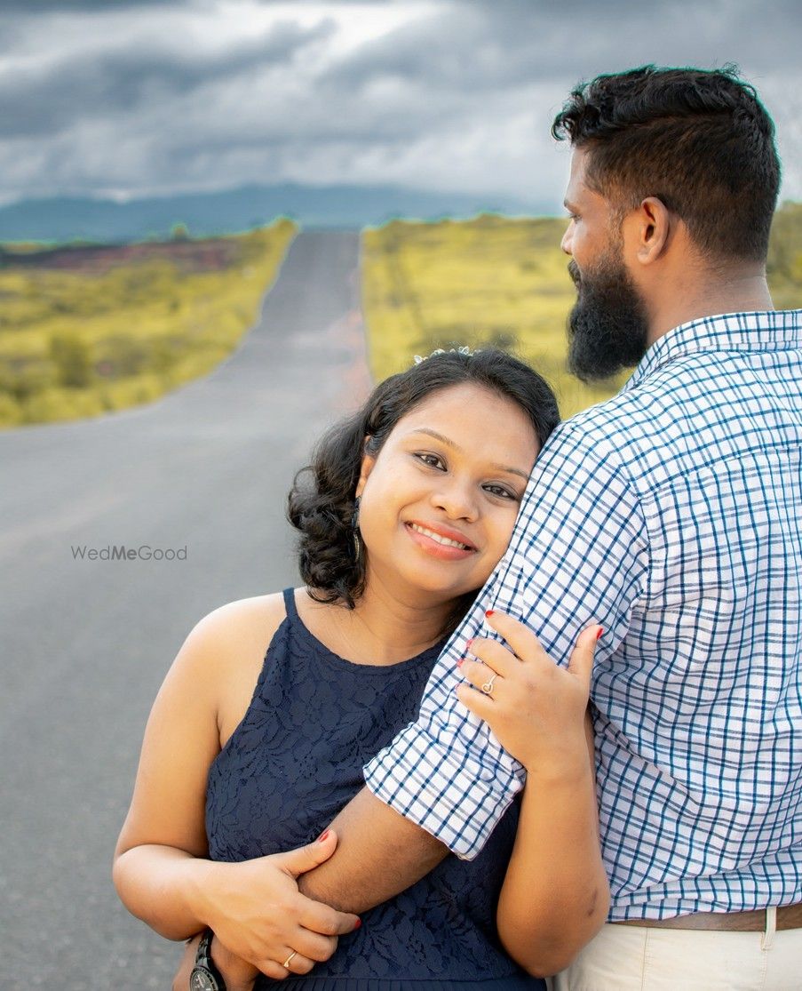 Photo From Pre wedding shoot of Swizy & Infant - By Misbun Moraes Photography