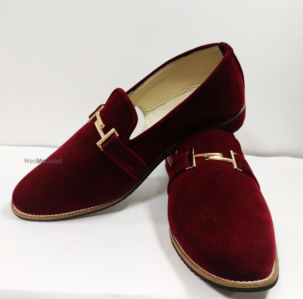 Photo From Ethnic/Wedding Footwears - By Wear Own Wish