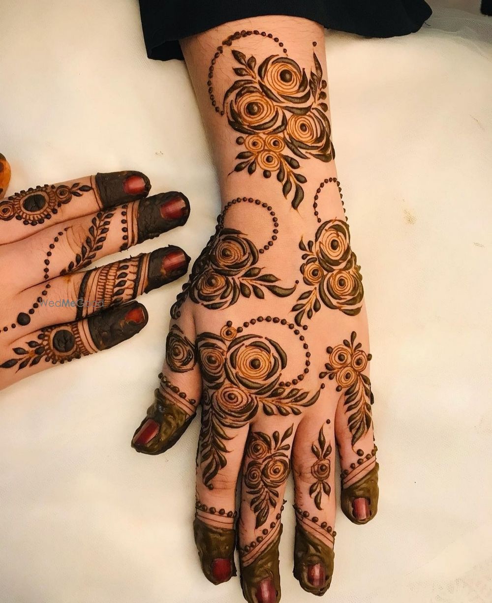 Photo From Simple Hands Design - By Satveer Mehendi Artist