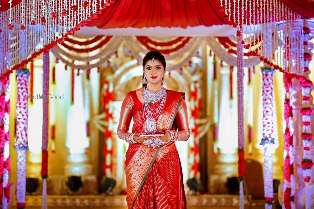 Photo From Groom - Bride Special - By JayaChandra PhotoGraphy & Studio