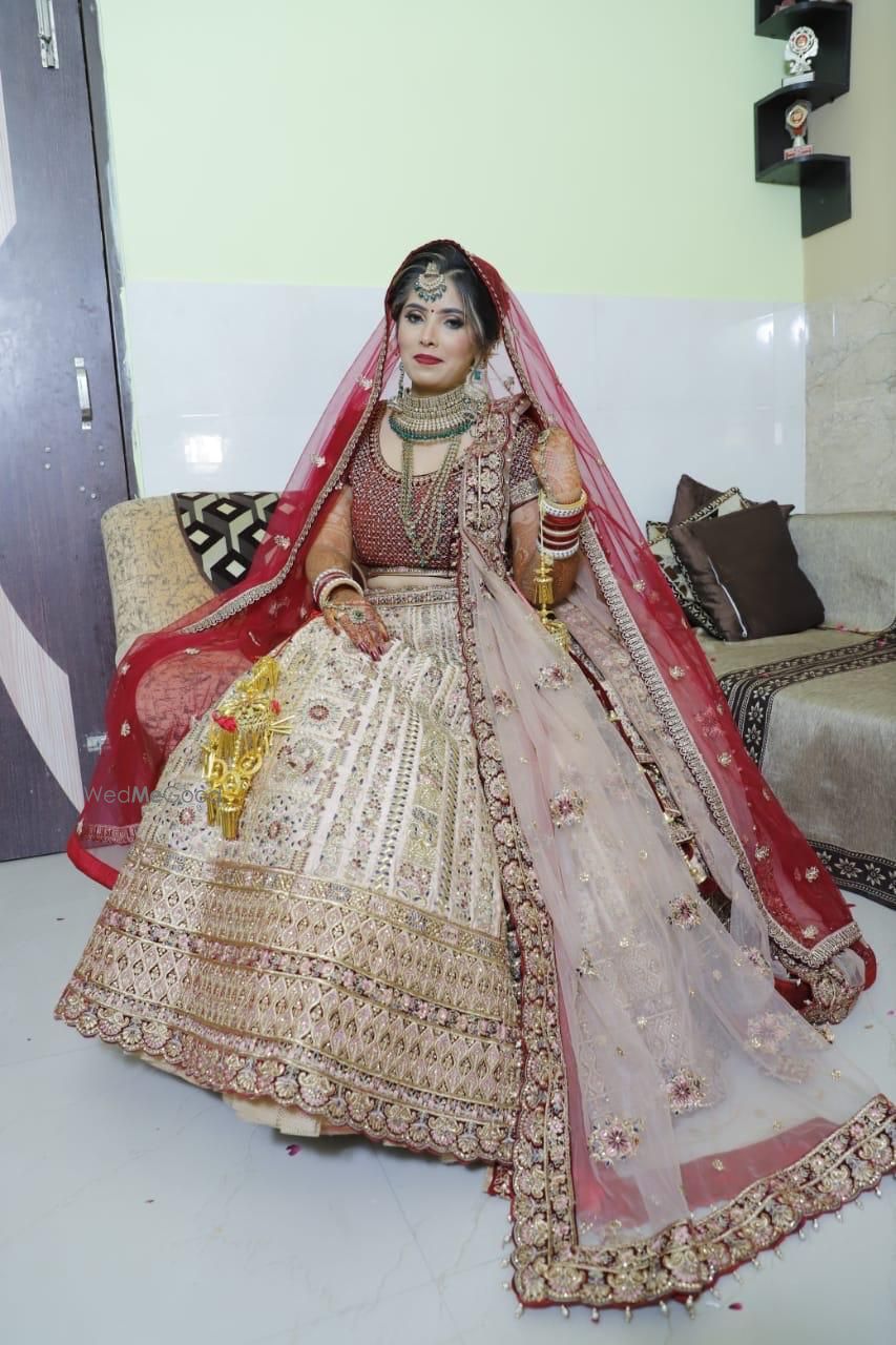 Photo From Bride Pooja - By Manisha Batra Makeovers