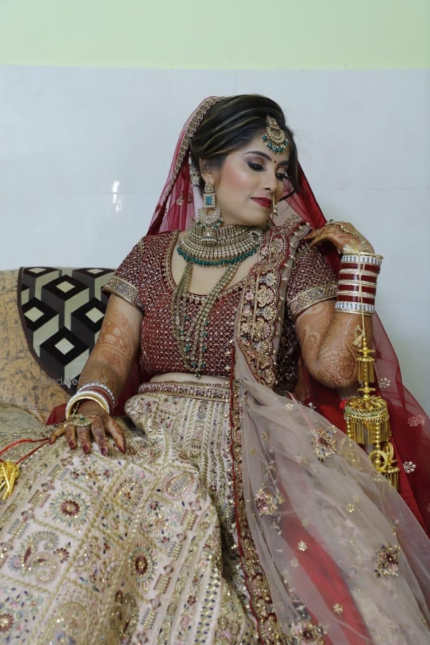 Photo From Bride Pooja - By Manisha Batra Makeovers