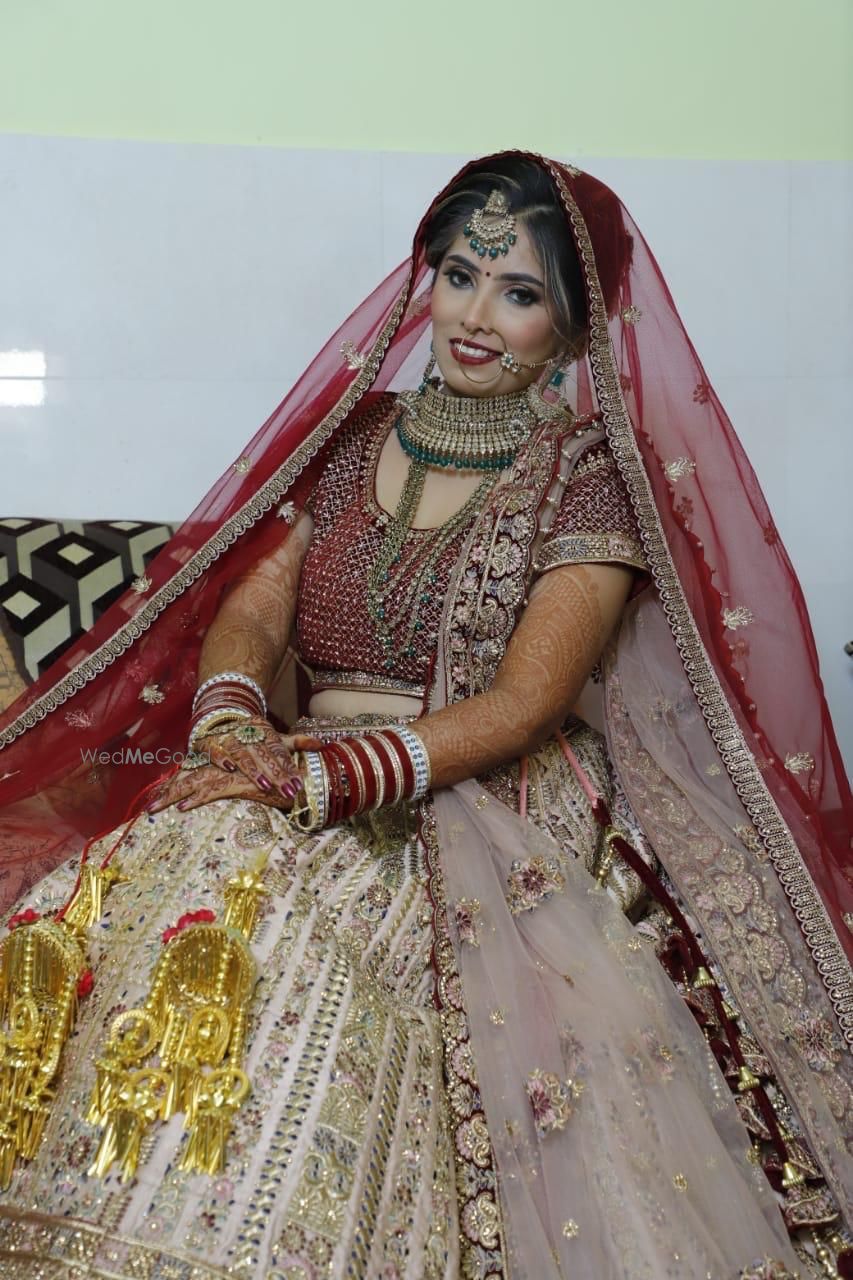 Photo From Bride Pooja - By Manisha Batra Makeovers