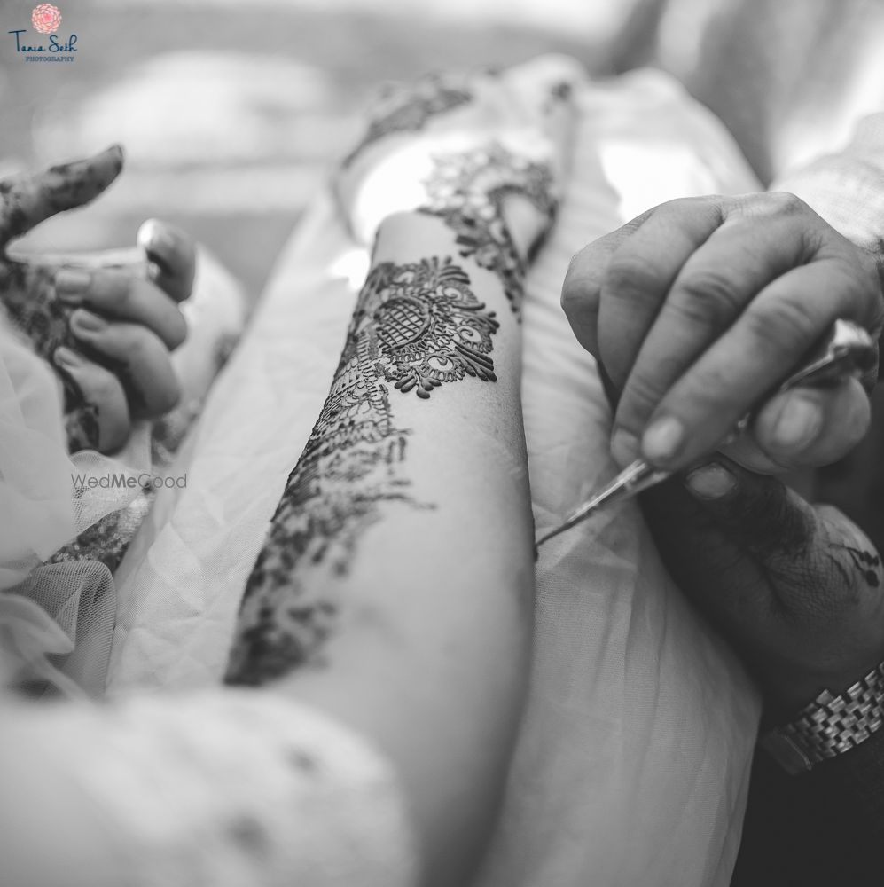 Photo From Shivani's Mehndi - By Taaniyah Seyth Photography