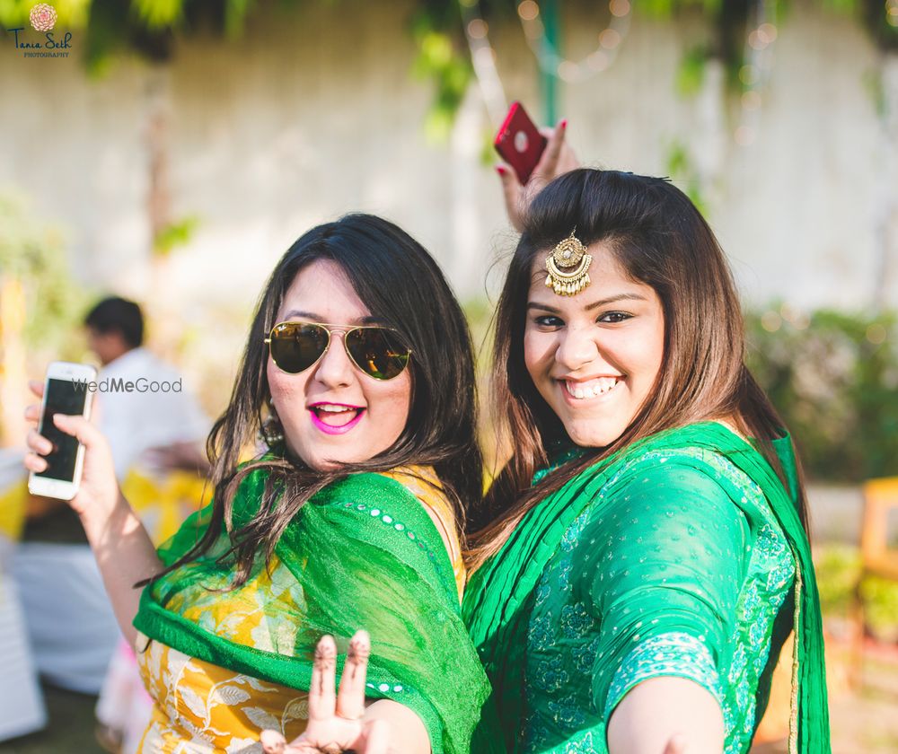 Photo From Shivani's Mehndi - By Taaniyah Seyth Photography