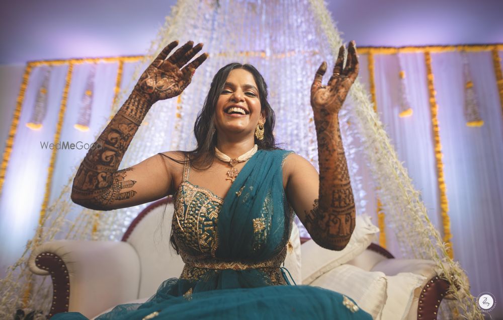 Photo From sharayu mehendi and engagement ❤️ - By Makeovers by Drashti Dani 