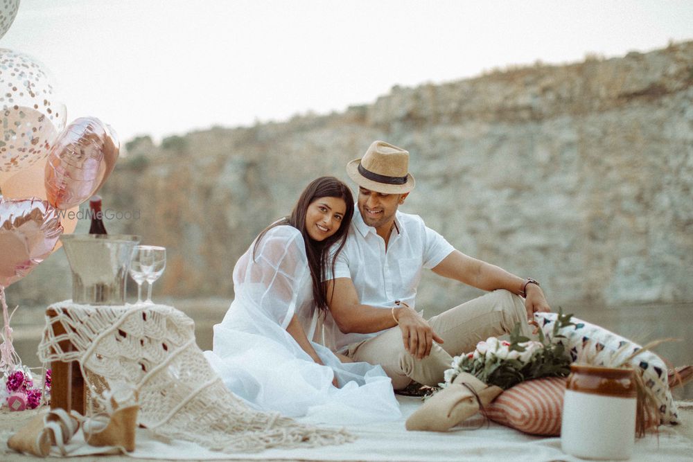 Photo From Apoorva & Nikhil | Pre Wedding - By LightBucket Productions