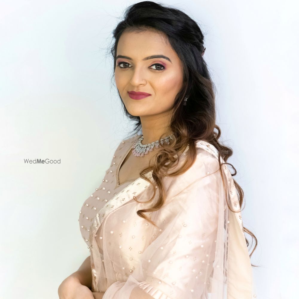 Photo From Portfolio 0.2 - By Bridal Makeup Artist Jhanvi Mehta