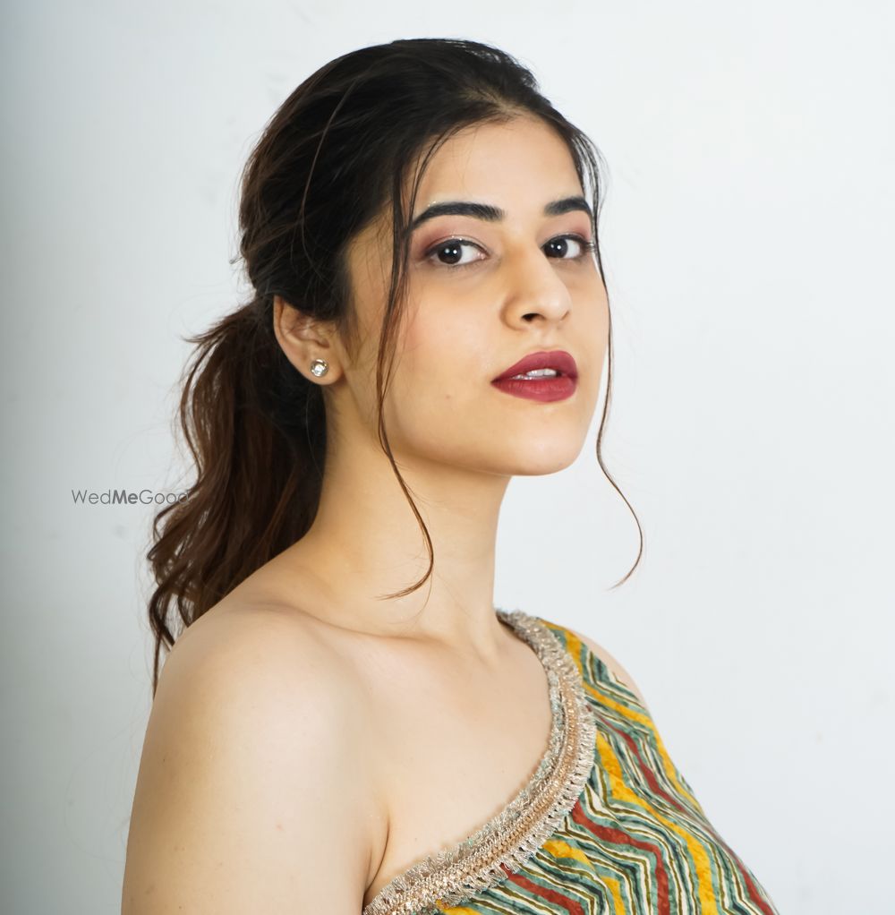 Photo From Portfolio 0.2 - By Bridal Makeup Artist Jhanvi Mehta