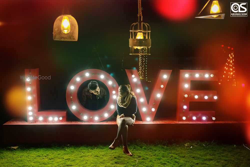 Photo From VIVEK x SWATI [Pre-Wedding Shoot] - By Abhinav Soni Photography