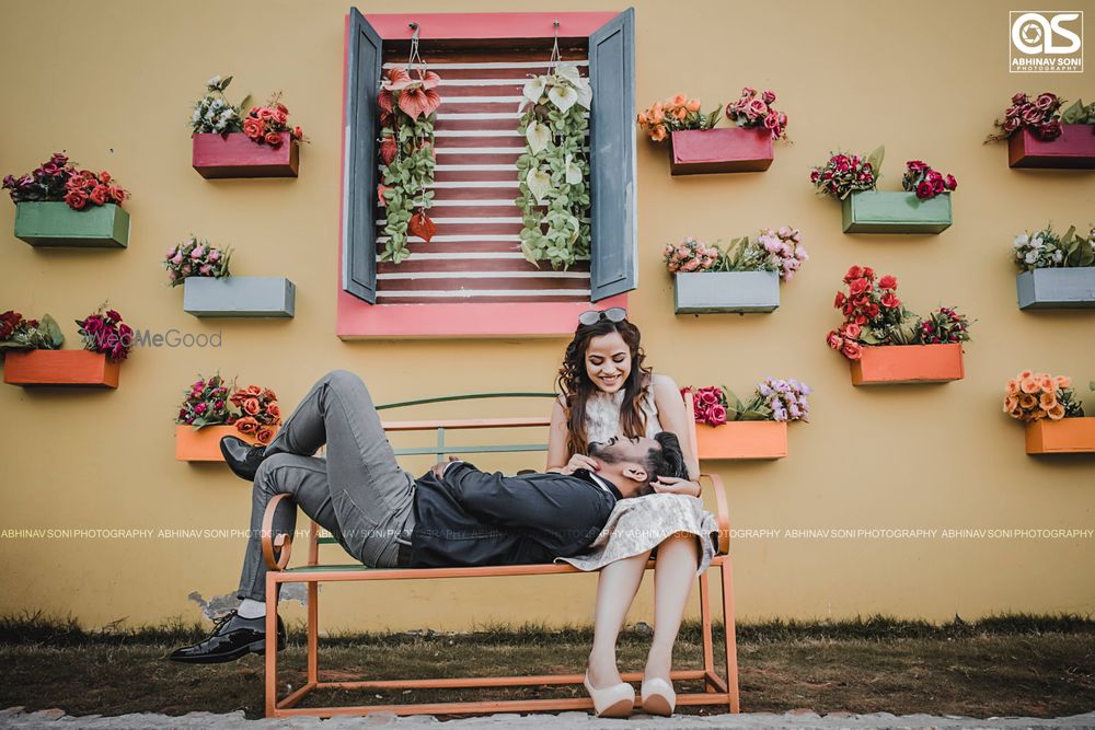 Photo From VIVEK x SWATI [Pre-Wedding Shoot] - By Abhinav Soni Photography