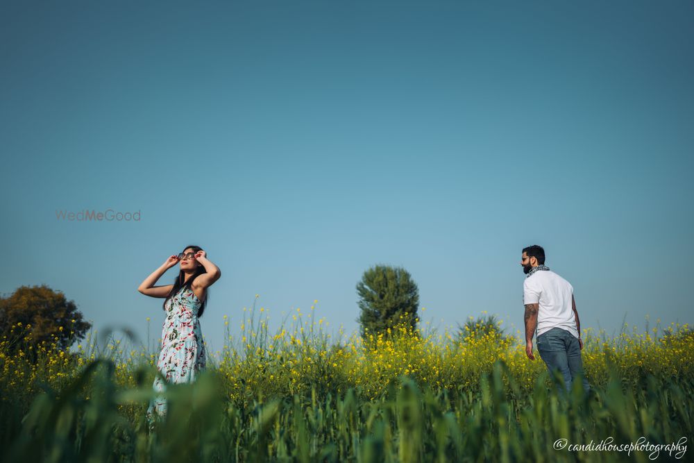 Photo From Pre Wedding of Udit & Krati - By The Candid House