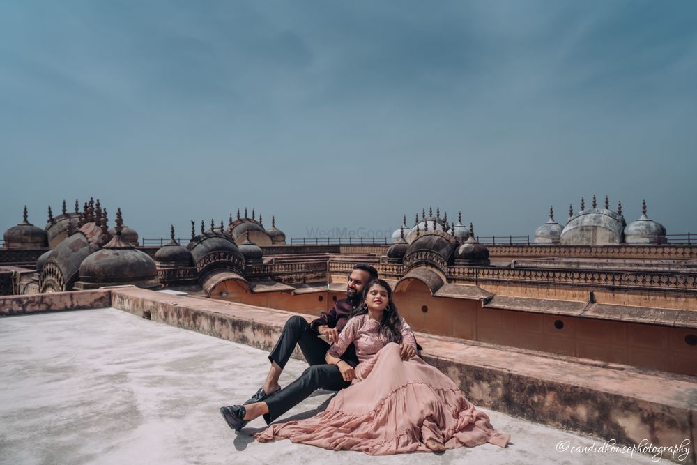 Photo From Pre Wedding of Paresh & Varsha - By The Candid House