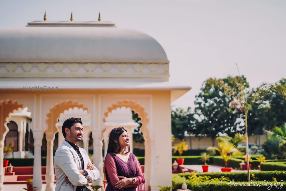 Photo From Pre Wedding of Sushant & Harsha - By The Candid House