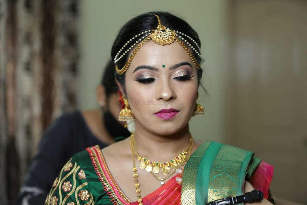 Photo From bride -sushma - By Kanchi Jain_Makeup Artist
