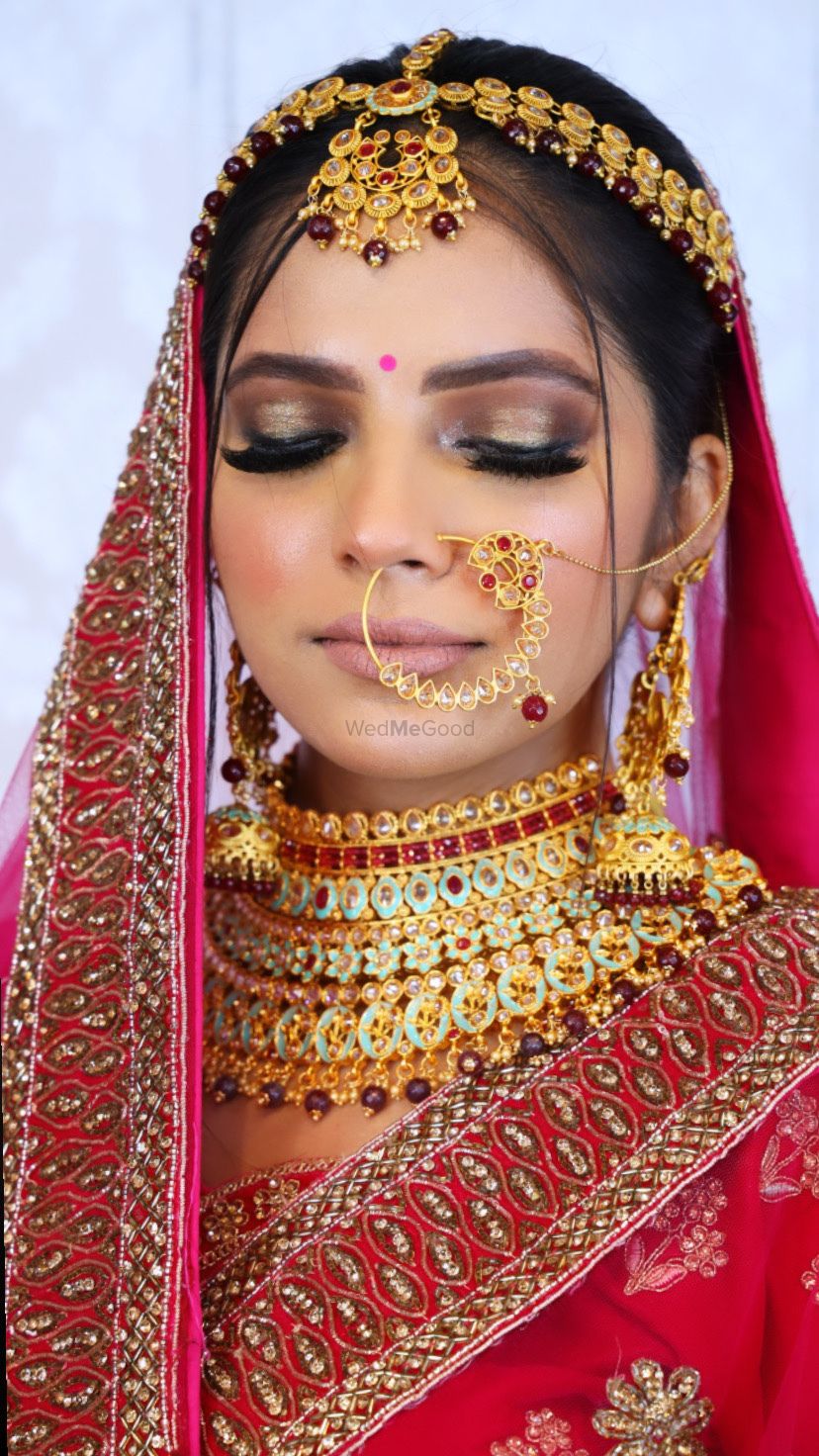 Photo From modern bride Anshika  - By Aksh Makeovers 
