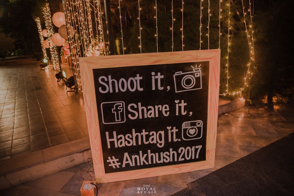 Photo of Fun entrance board for cocktail
