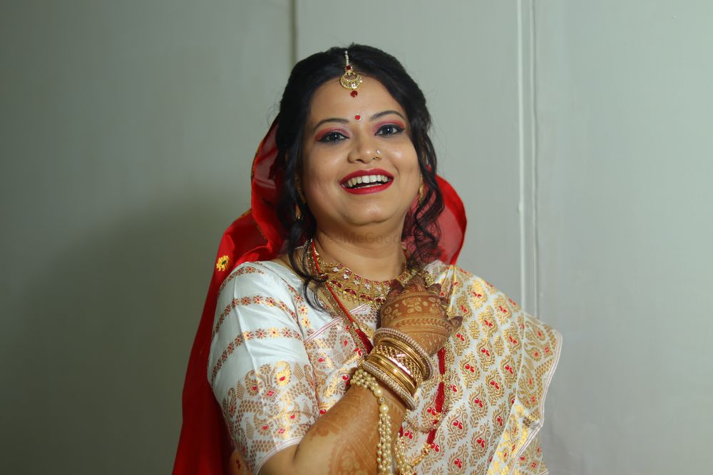 Photo From new looks - By Radhika Salon