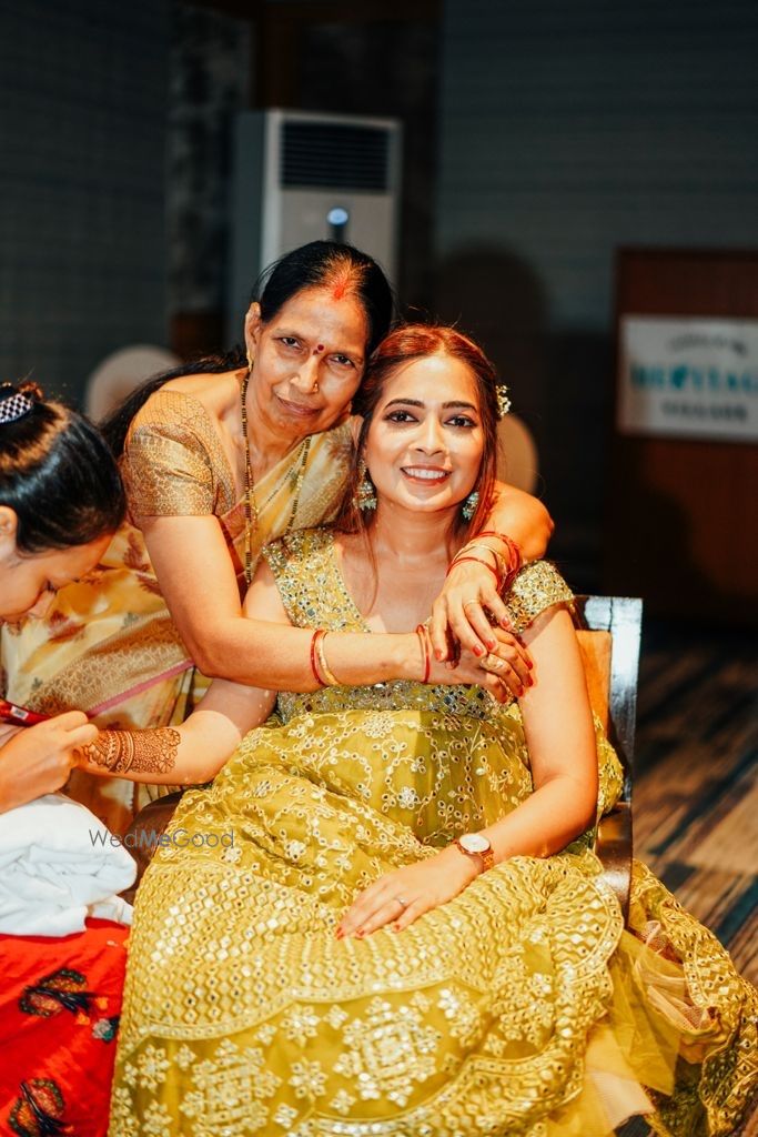 Photo From Ms Poonam’s mehendi look - By Gloria Samuel Makeup Artist