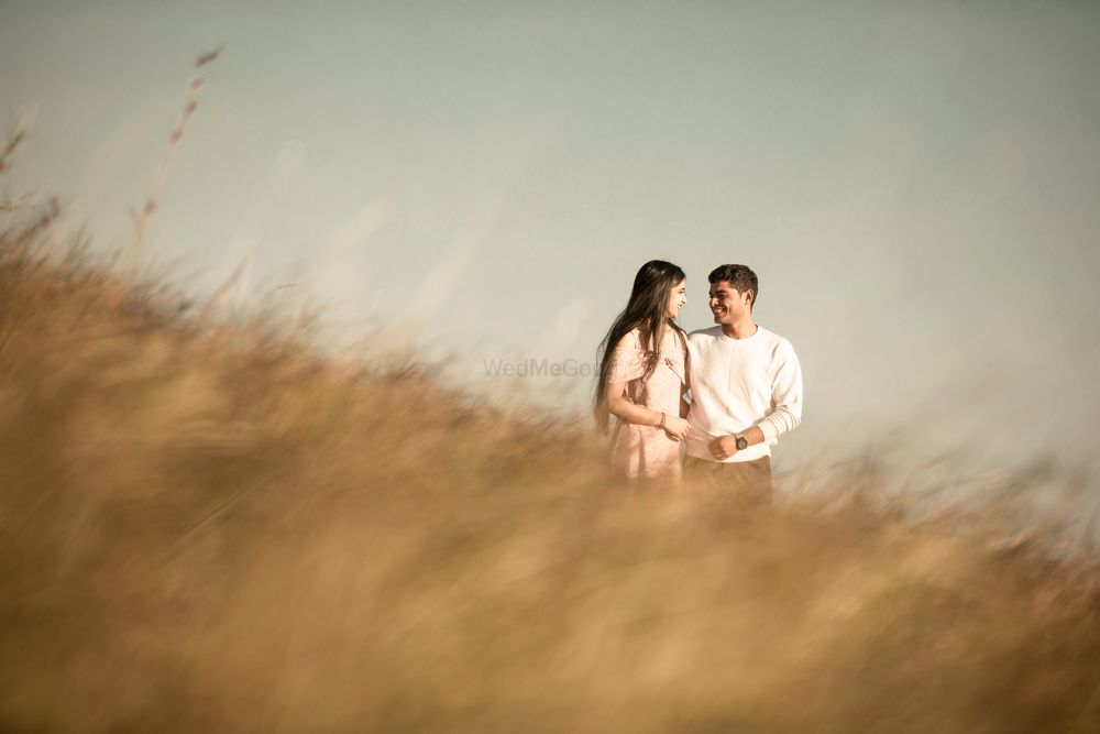 Photo From pre-wedding - By Jax Photographic