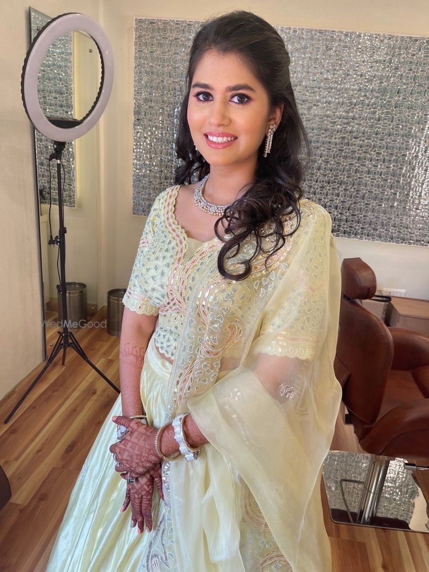 Photo From Riddhima Khandelwal's Roka Ceremony - By Make up by Shriya Pardal