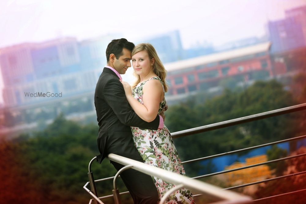 Photo From PRE WEDDING - By FotoFunda