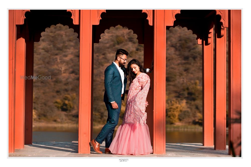 Photo From Neha & Ashutosh Pre-wedding - By Moments By Ajay Bamaniya