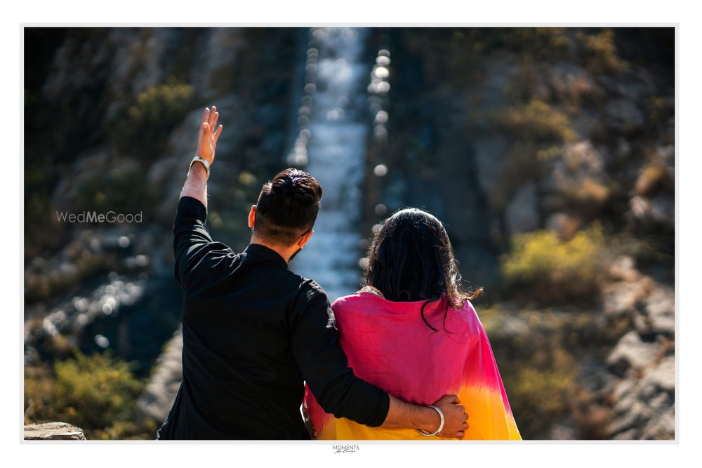 Photo From Neha & Ashutosh Pre-wedding - By Moments By Ajay Bamaniya