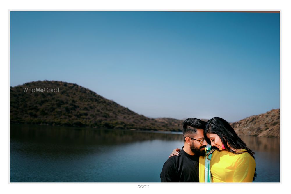 Photo From Neha & Ashutosh Pre-wedding - By Moments By Ajay Bamaniya