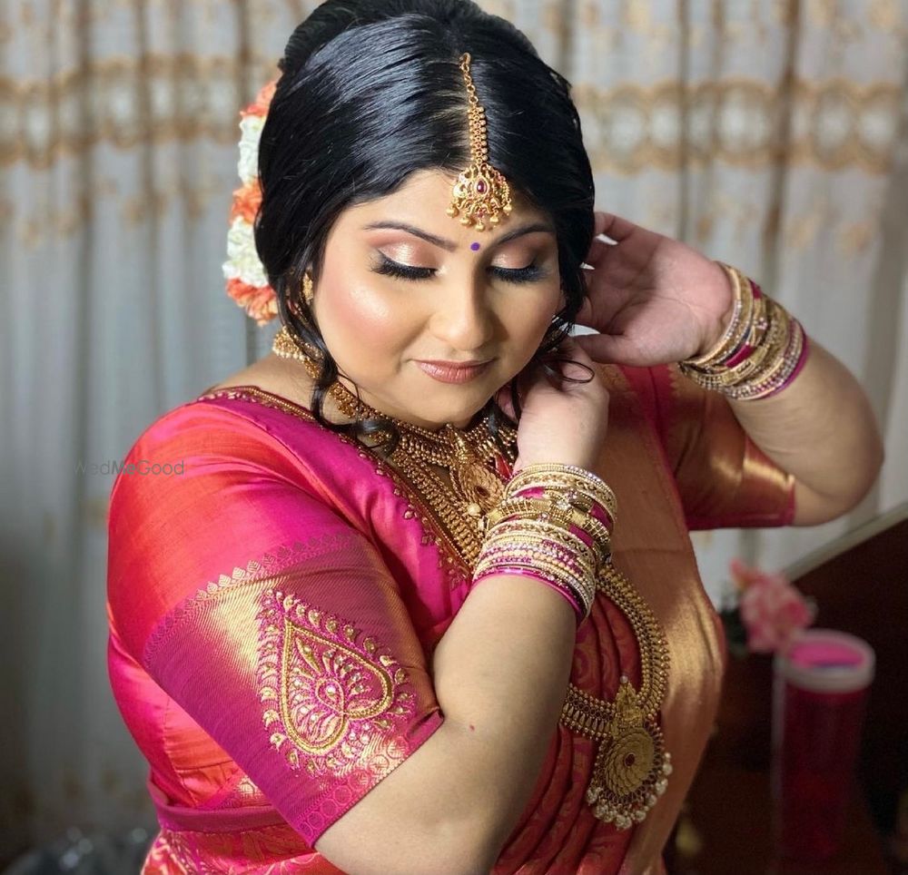 Photo From Bridal Main Day - By Makeup by Poorva Shah