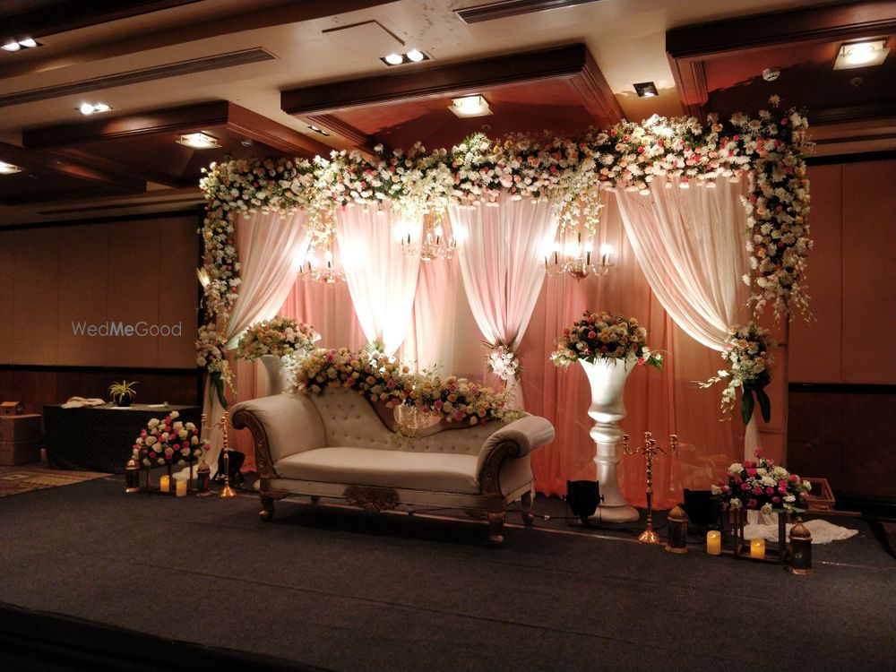 Photo From Wedding Receptions Taj mg road Bangalore - By Decor by Aditya