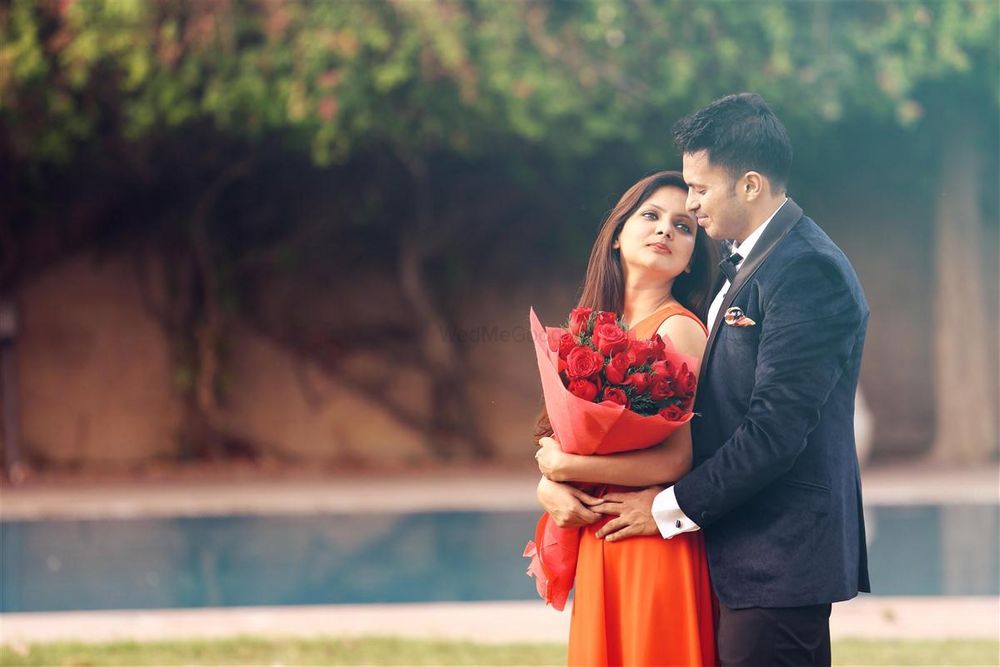 Photo From Pre Wedding Photoshoot @ Sanik Farms.  Deepika and Prateek - By Vivekk Vikas Photography 