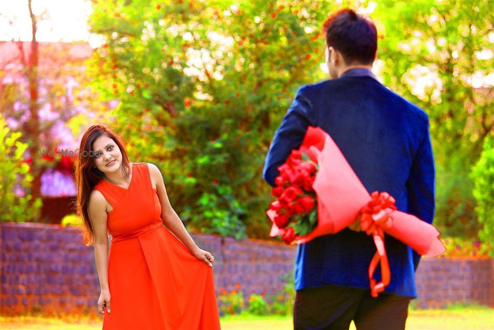 Photo From Pre Wedding Photoshoot @ Sanik Farms.  Deepika and Prateek - By Vivekk Vikas Photography 