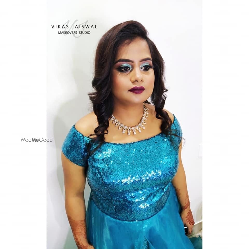 Photo From Engagement Makeup look - By Vikas Makeovers