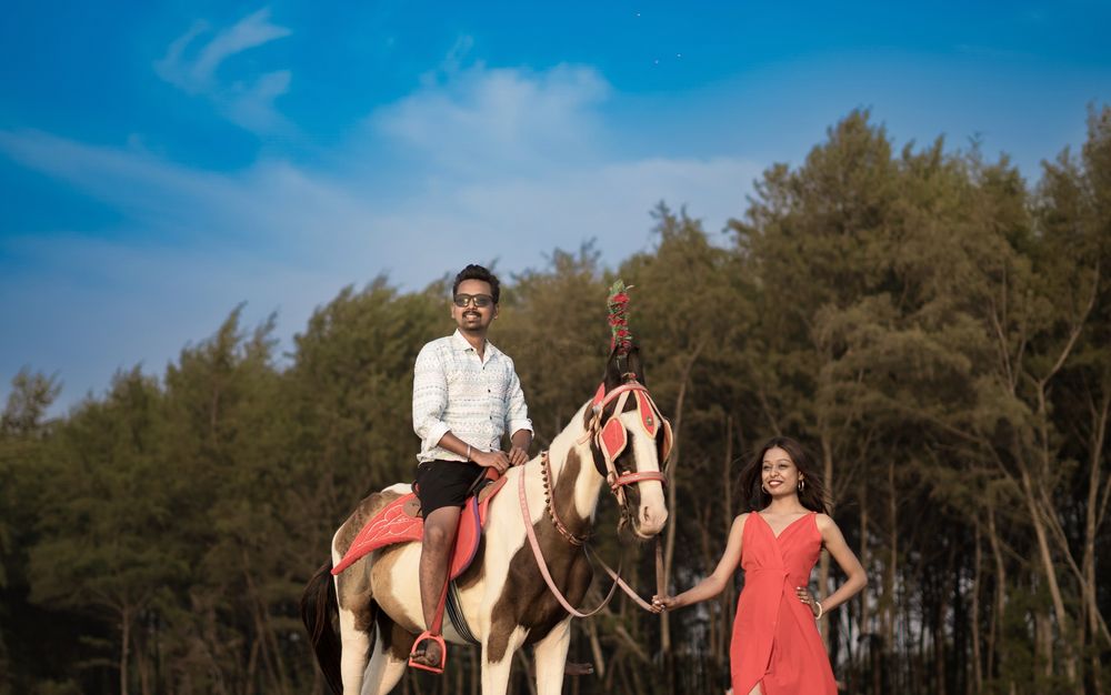 Photo From pre wedding - By Darshan Posti Photography