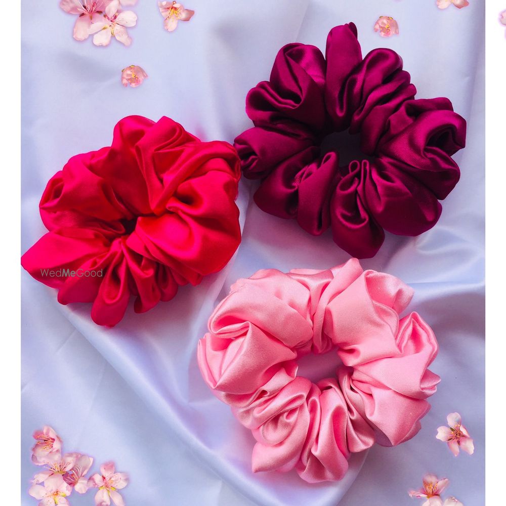 Photo From scrunchies and bow - By Hampers Mart