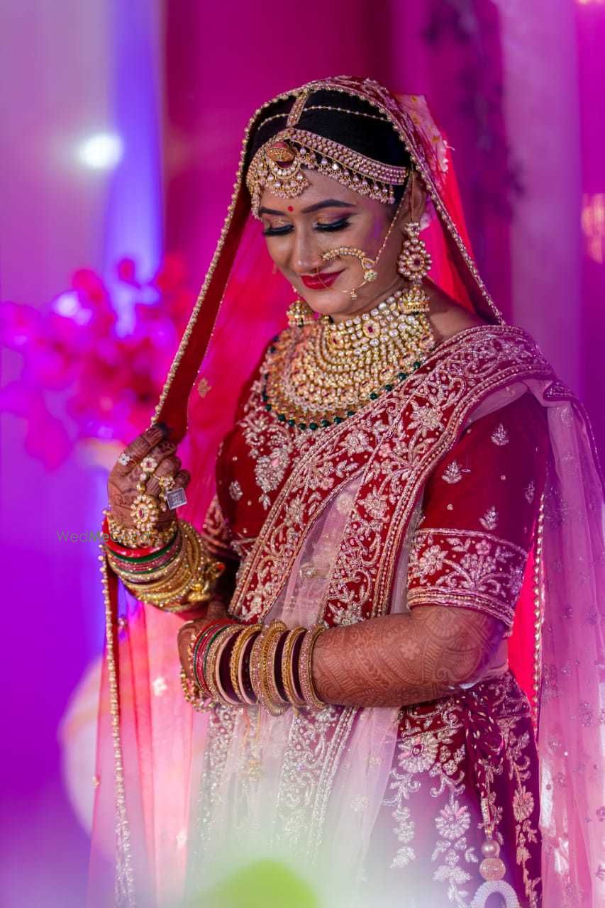 Photo From BRIDE SALONI JAIN - By MR Makeover