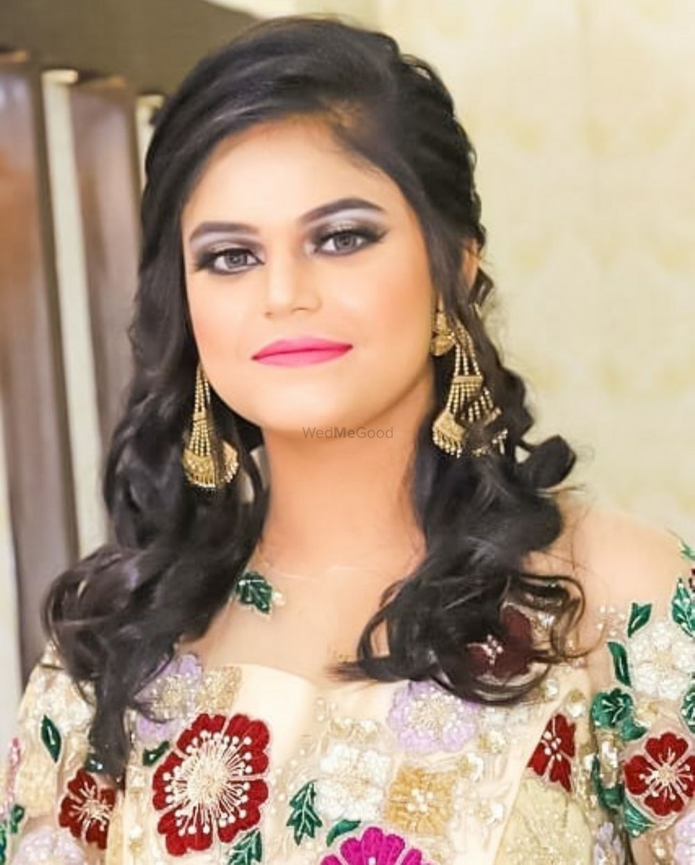 Photo From Sakshi's Bridal & Engagement - By Makeovers by Chandni Bhatia