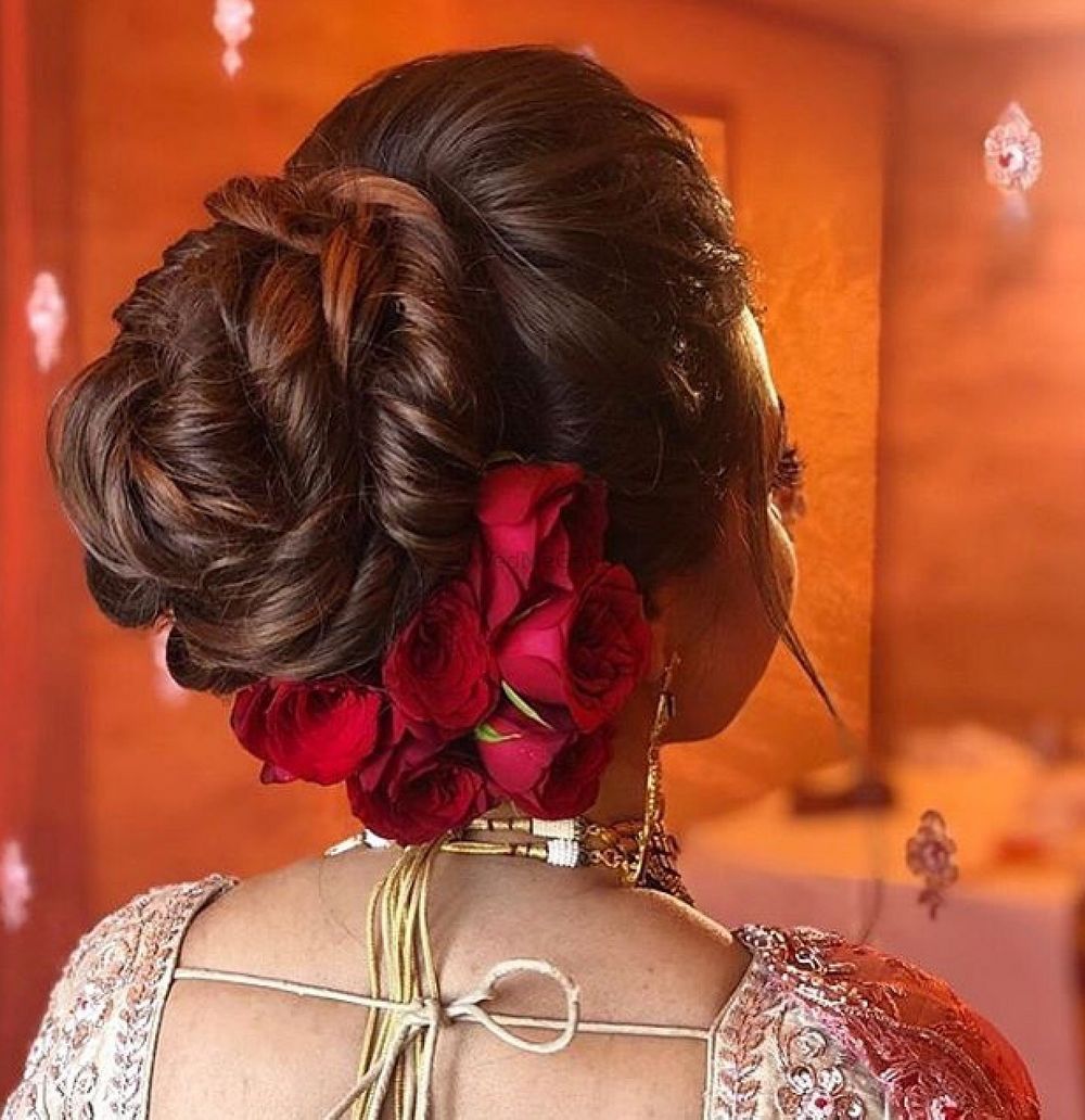 Photo From bridal bun - By Makeovers by Chandni Bhatia