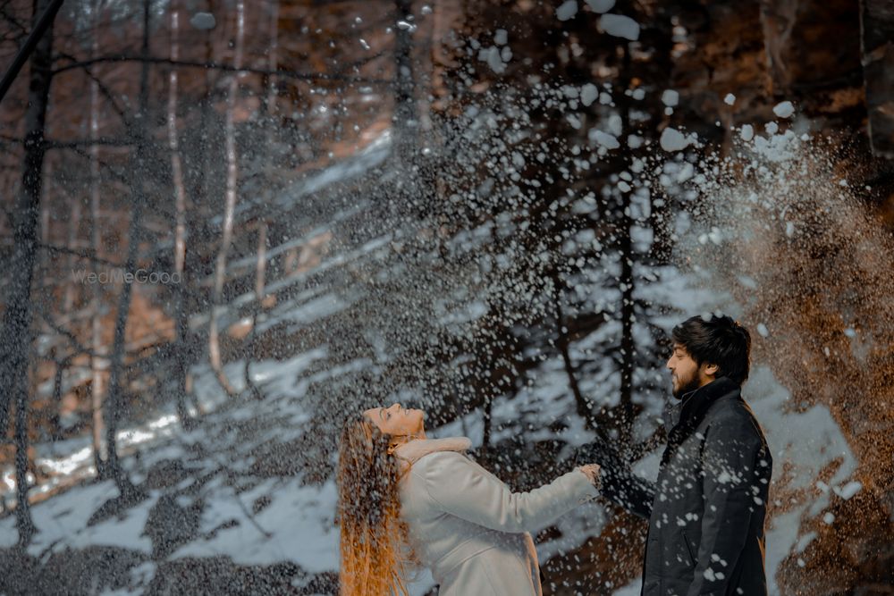 Photo From Pre wedding - Manali - By Wedlock Cinematography