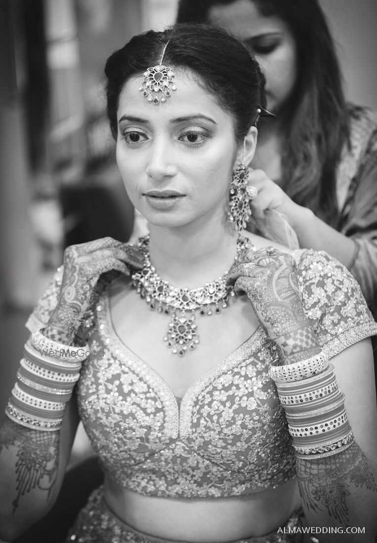 Photo From My Sabyasachi Bride Kanika!! - By Makeup by Oosh