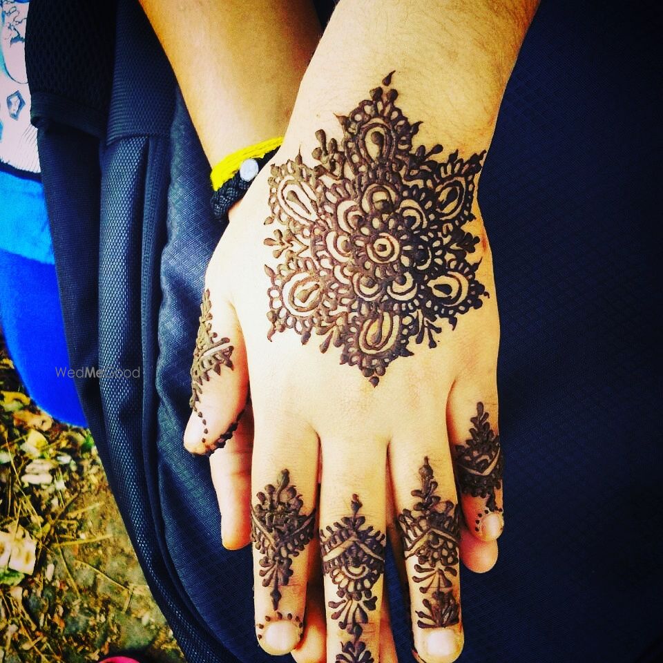 Photo From henna for guests and friends - By Gaya's Mehendi