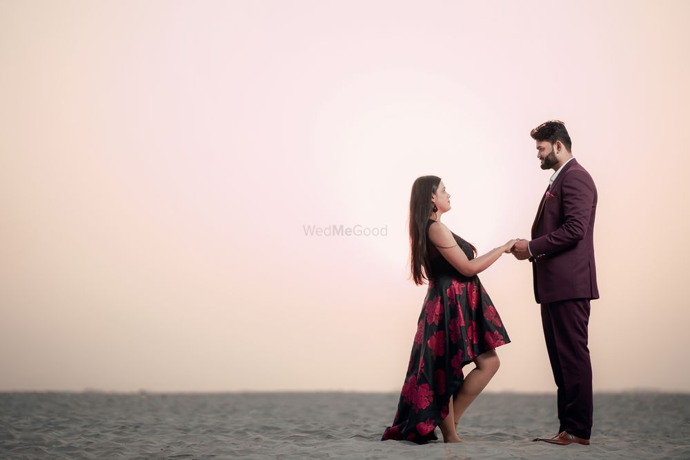 Photo From Pre- Wedding- Banaras Ghat - By The Wedding Reels Photography