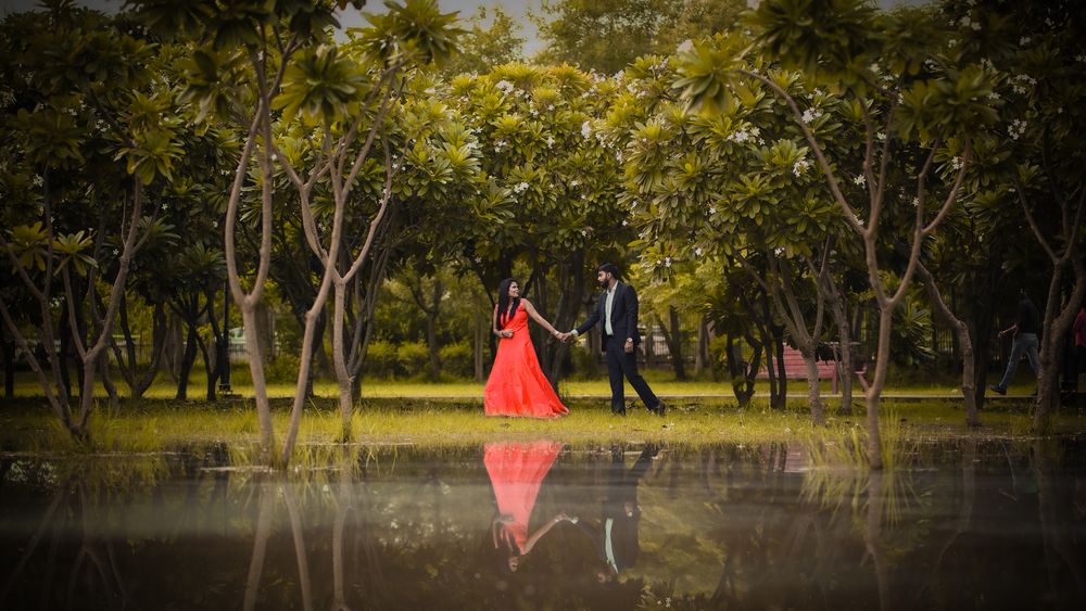 Photo From Pre Wedding Shoot - By Click Studio
