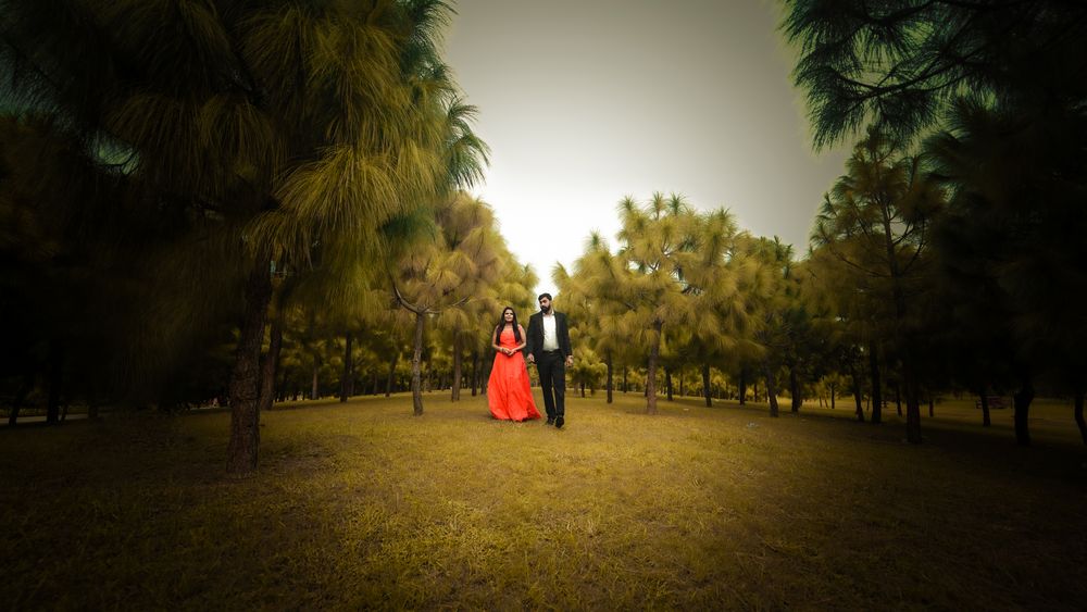 Photo From Pre Wedding Shoot - By Click Studio