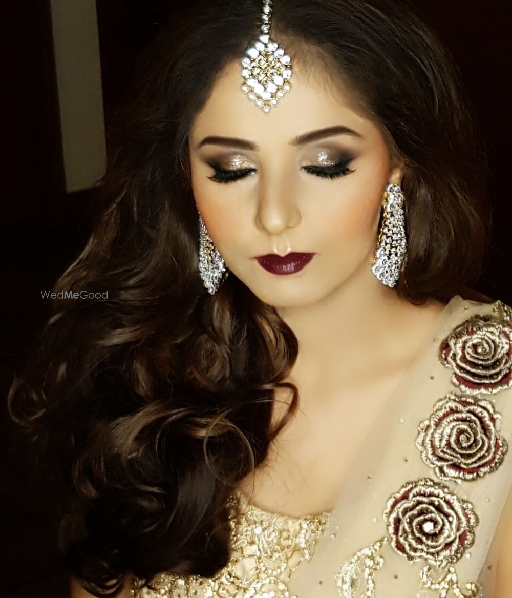 Photo From beautiful bride komal - By Makeup By Sunaina