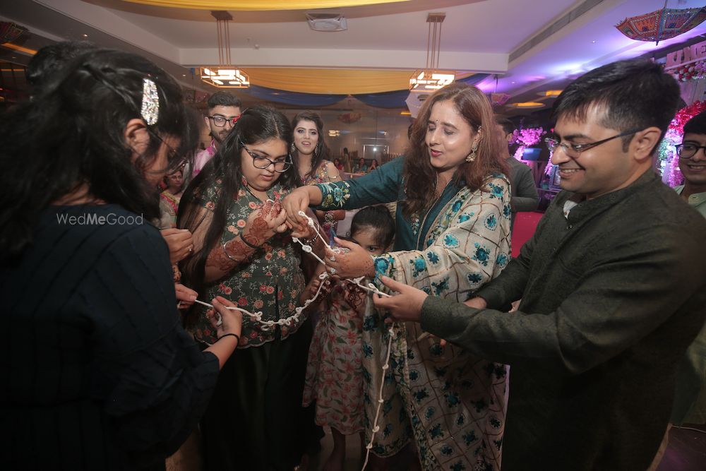 Photo From Mehendi Function - Sindhi Bride & Groom - By Anchor Bharti Narang