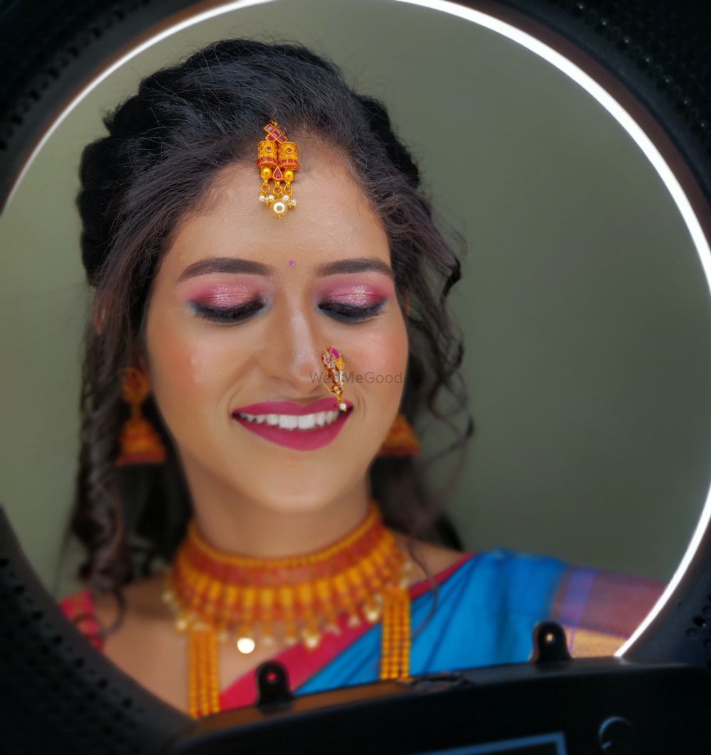 Photo From Nikita's engagement - By Makeovers by Deepali Nawale