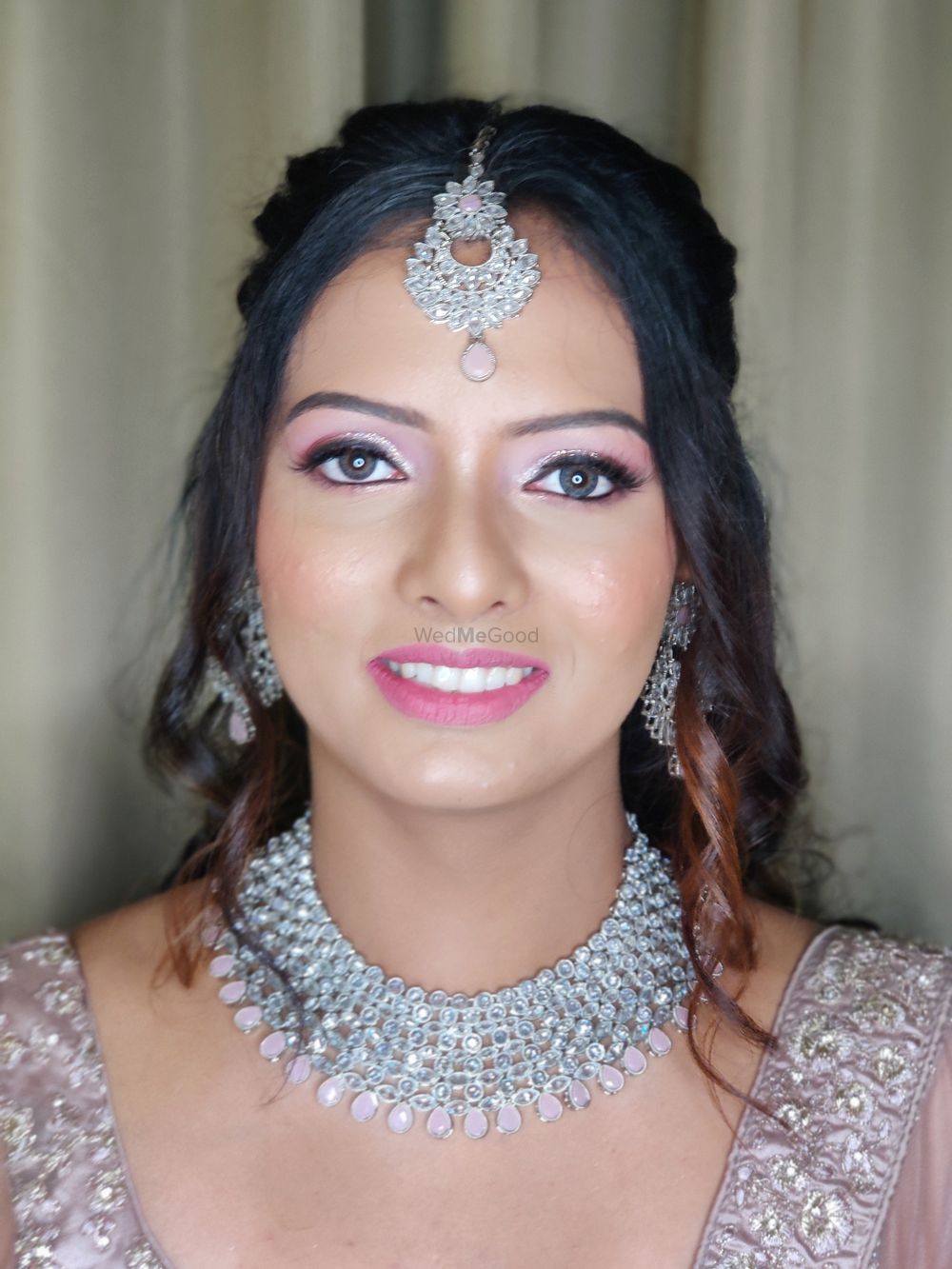 Photo From Neha Engagement bride - By Makeovers by Deepali Nawale